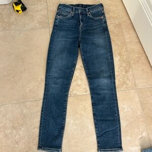 Citizens for humanity size 23 mid rise skinny medium wash never worn